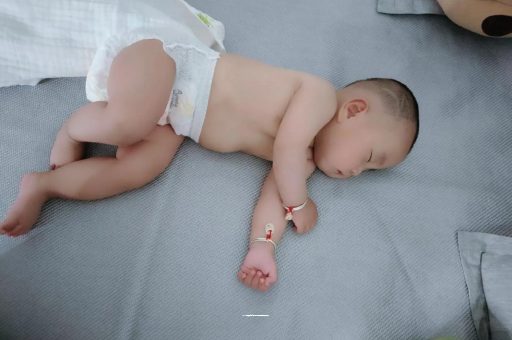 公主岭孕妇快生了肚子疼